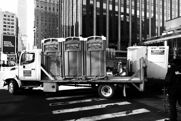 Best Affordable porta potty rental  in St Charles, MO